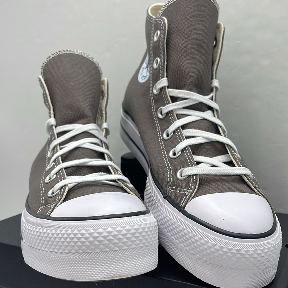 Converse WMNS High-Top Platform Sneakers A09221F CTAS LIFT HI
CHARCOAL/WHITE - Picture 5 of 16